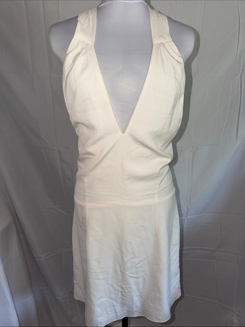 Abercrombie & Fitch Sleeveless V-Neck Halter Dress